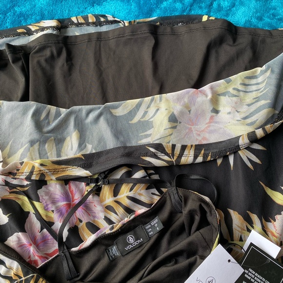 NWT Volcom Skater Dress - Picture 5 of 5